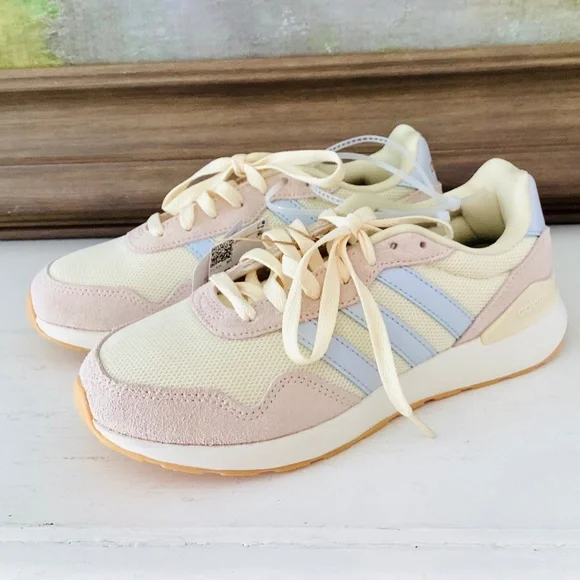 Adidas Run 60s 4.0 sneakers Wonder White Ice Purple Alumina Women’s Size 5.5 NWT - Picture 1 of 12